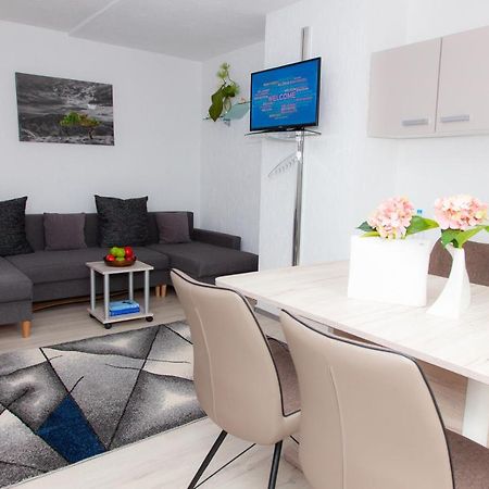 T&K Apartments Near Messe Fair Trade Duesseldorf Und Airport 3A Ντούισμπουργκ Εξωτερικό φωτογραφία